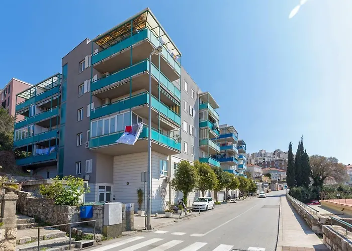 Apartments Summer Romance